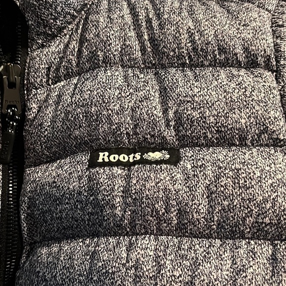 Light weight roots jacket, women’s grey coat for winter, size medium - Picture 2 of 6